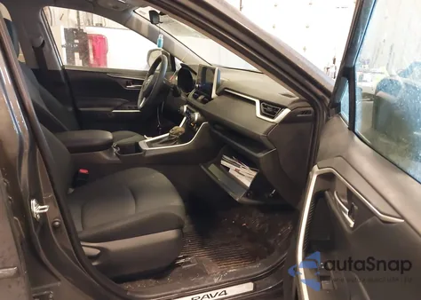 2023 Toyota Rav4 Xle из США, поврежденный, VIN 2T3W1RFV4PW295950